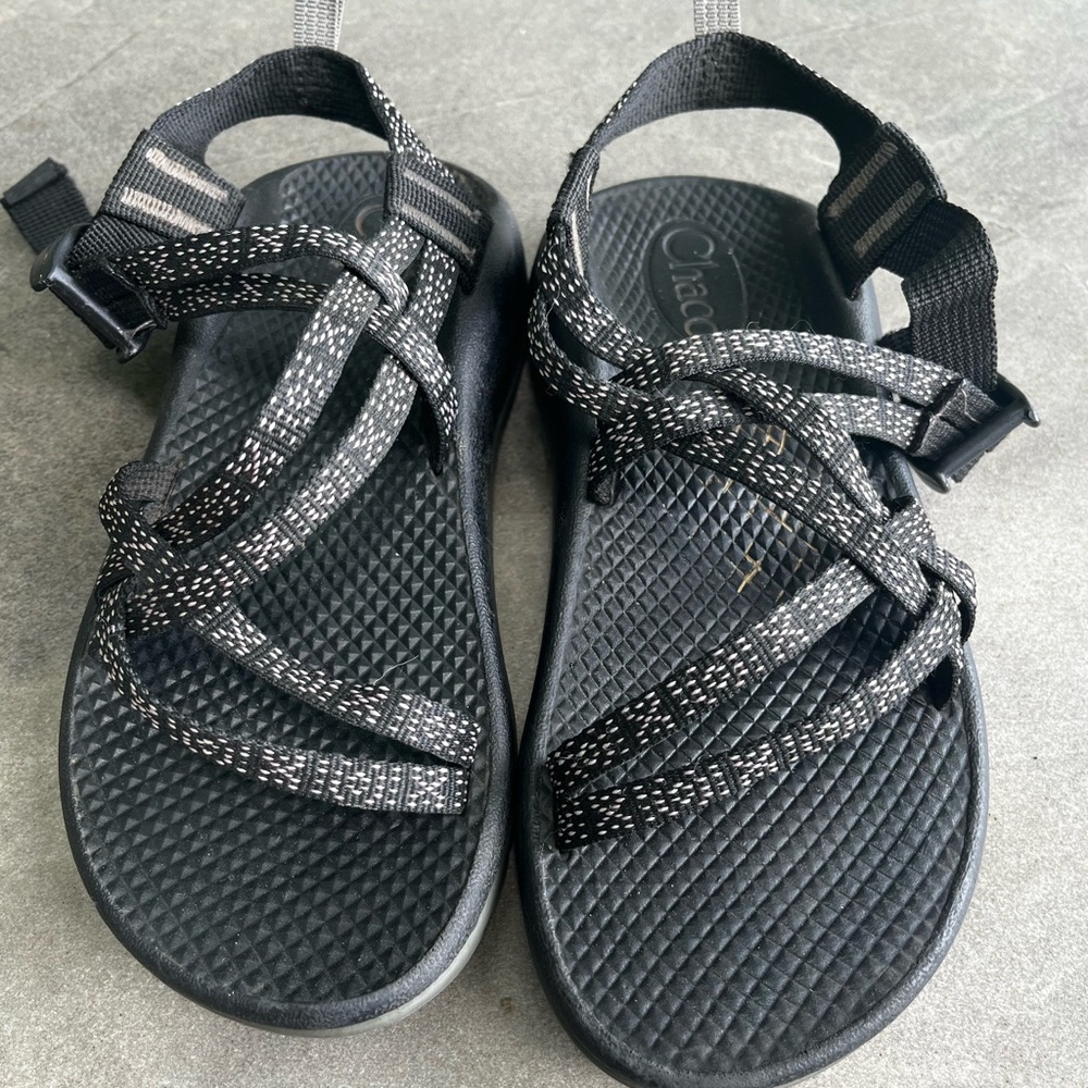 Black Chacos Kids size 3
